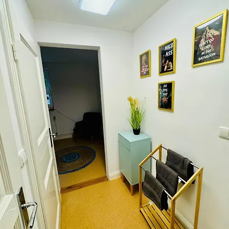 Moderne In Kiel-holtenau, Strandnaehe, 2 Zimmer, Voll Ausgestattet, Gute Anbindung 킬